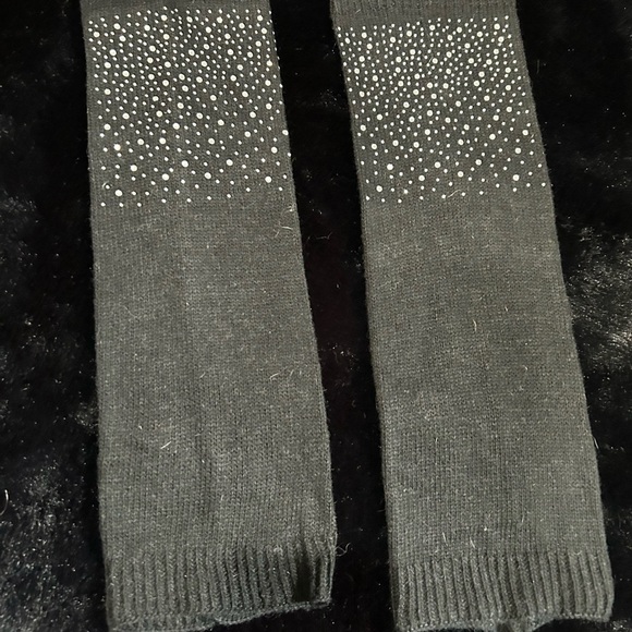 Black Knit Arm/Leg Warmers with Rhinestone Embellishments – Stylish & Cozy - Picture 3 of 4